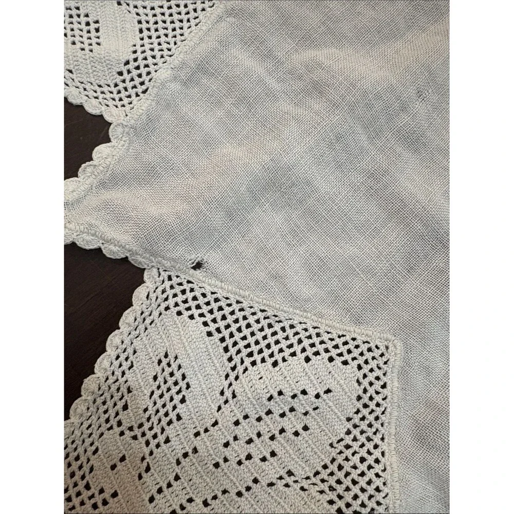 Vintage White Lace Star Crochet Table Topper 40”